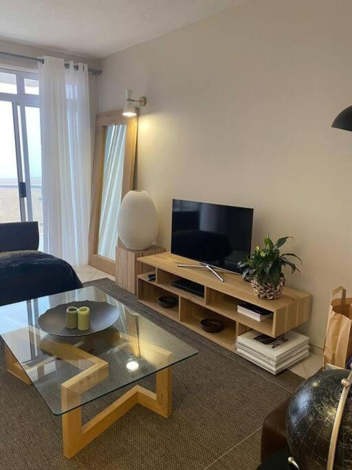 A Zen And Chic Beachfront Apartment Swakopmund Exterior foto